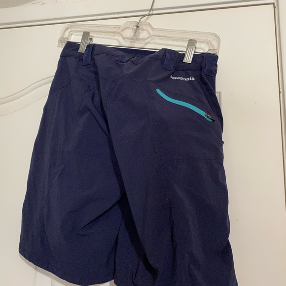 Womens Patagonia cycling shorts - Picture 2 of 7